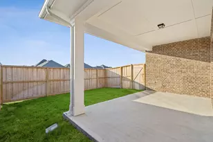 12131 Canal Vw Blvd, Mont Belvieu, TX 77523 - Photo 18