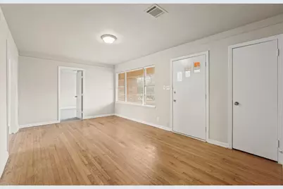 514 Gammon Drive, Houston, TX 77022 - Photo 2