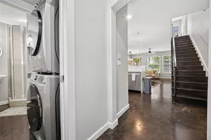 2216 Chenevert St, Houston, TX 77003 - Photo 8