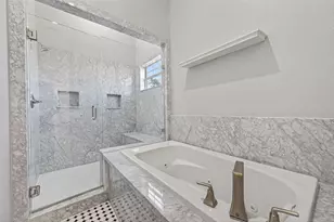 1128 E 24th St, Houston, TX 77009 - Photo 18