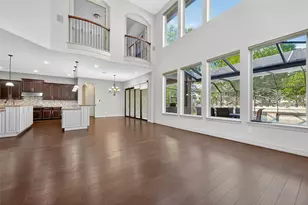 10458 Lake Palmetto Dr, Conroe, TX 77385 - Photo 2