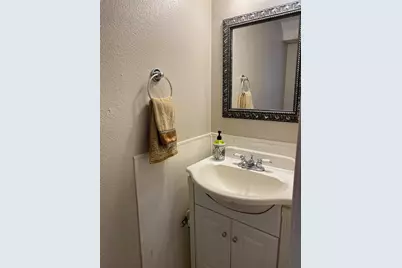 10615 N Briar Forest Drive W #104, Houston, TX 77042 - Photo 14