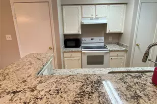 10615 N Briar Forest Dr W, Houston, TX 77042 - Photo 8
