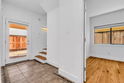 4509 Eigel Street #B, Houston, TX 77007 - Photo 8