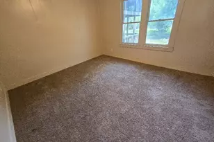 600 E Fayle St, Baytown, TX 77520 - Photo 10