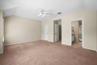 15 Blue Creek Place, The Woodlands, TX 77382 - Photo 12