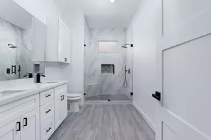 18863 Serene Water Dr, Montgomery, TX 77356 - Photo 36