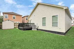 3308 Castor St, Houston, TX 77022 - Photo 46