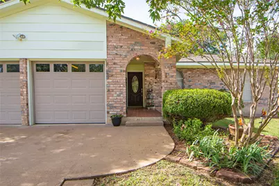 1003 Lawndale Avenue, Brenham, TX 77833 - Photo 4
