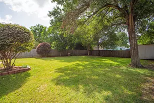 1003 Lawndale Ave, Brenham, TX 77833 - Photo 22