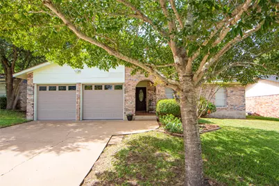 1003 Lawndale Avenue, Brenham, TX 77833 - Photo 1