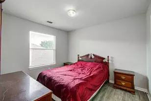 3043 W Hampton Dr, Houston, TX 77082 - Photo 36
