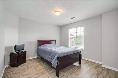 3043 W Hampton Drive, Houston, TX 77082 - Photo 32