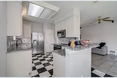 3043 W Hampton Drive, Houston, TX 77082 - Photo 14