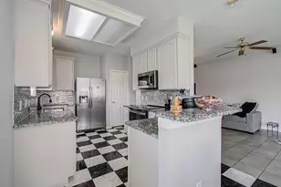 3043 W Hampton Dr, Houston, TX 77082 - Photo 14