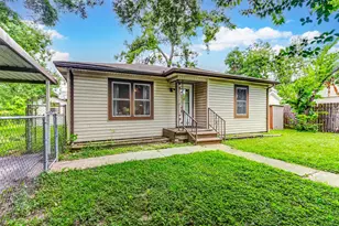 126 Margie Ln, Houston, TX 77037 - Photo 4