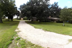 6626 Mildred Rd, Needville, TX 77461 - Photo 4