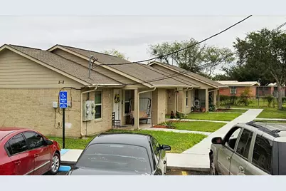 500 W Freeman Street, Mathis, TX 78368 - Photo 6