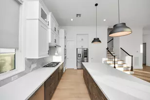 4005 Woodshire Village Estate, Houston, TX 77025 - Photo 20