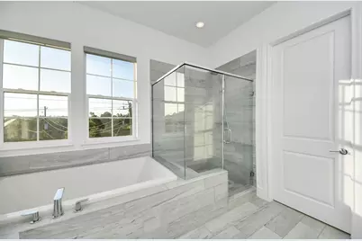 4005 Woodshire Village Estate, Houston, TX 77025 - Photo 28