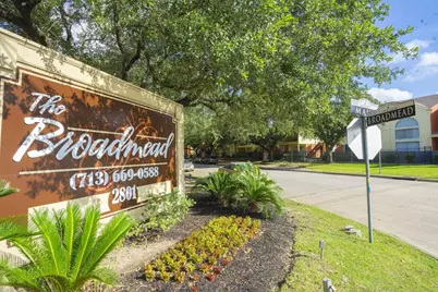 2801 N Broadmead #1005, Houston, TX 77025 - Photo 4