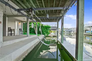 22914 Lunes St, Galveston, TX 77554 - Photo 16