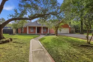 108 Wade, Silsbee, TX 77656 - Photo 2