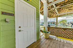 1823 Tiki Dr, Galveston, TX 77554 - Photo 38