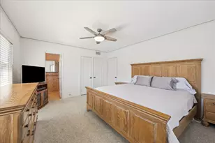 4388 Fiesta Ln, Houston, TX 77004 - Photo 16