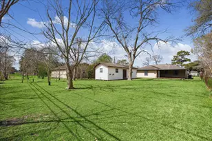 9706 Carmalee St, Houston, TX 77075 - Photo 28