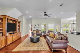6426 Dow Reef Dr, Beach City, TX 77523 - Photo 8