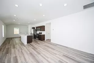 1003 Vilana Ridge Land, Houston, TX 77090 - Photo 14