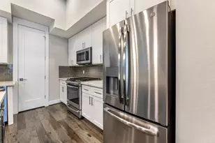 806 Thornton Rd, Houston, TX 77018 - Photo 8