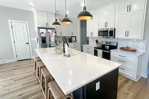 701 S Hudson Street S, Flatonia, TX 78941 - Photo 4