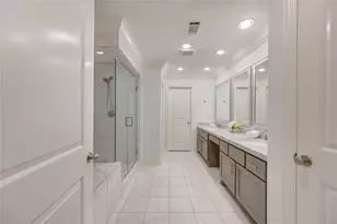 13605 Teal Bluff Ln, Houston, TX 77077 - Photo 24