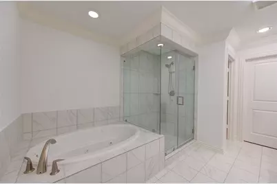 13605 Teal Bluff Lane, Houston, TX 77077 - Photo 26