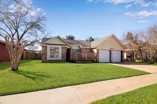 20235 Apache Gardens Ln, Katy, TX 77449 - Photo 2