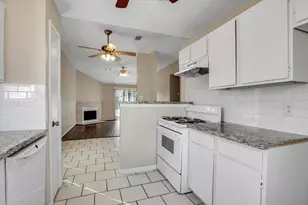 20235 Apache Gardens Ln, Katy, TX 77449 - Photo 12