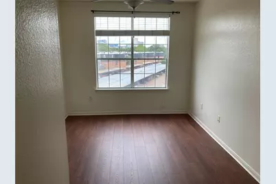 7575 Kirby Drive #2304, Houston, TX 77030 - Photo 8