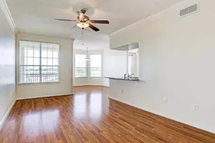 7575 Kirby Dr, Houston, TX 77030 - Photo 2