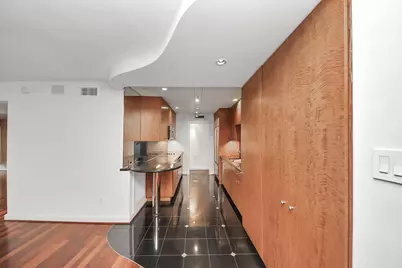 5050 Ambassador Way #306, Houston, TX 77056 - Photo 16