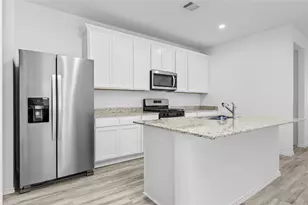 3034 Liams Tower Ln., Fulshear, TX 77441 - Photo 6