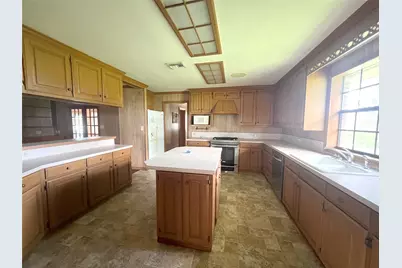 1518 County Road 307, El Campo, TX 77437 - Photo 10