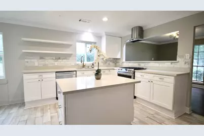 7827 Zilonis Court, Jersey Village, TX 77040 - Photo 6