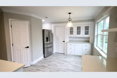 7827 Zilonis Court, Jersey Village, TX 77040 - Photo 2