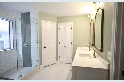 7827 Zilonis Court, Jersey Village, TX 77040 - Photo 12