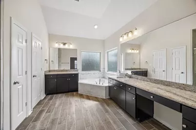 2822 Kings Retreat Circle, Kingwood, TX 77345 - Photo 20