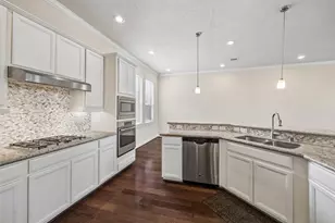 2822 King's Retreat Cir, Kingwood, TX 77345 - Photo 16