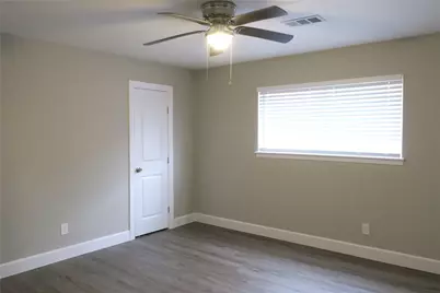 411 Cole Street, Webster, TX 77598 - Photo 10
