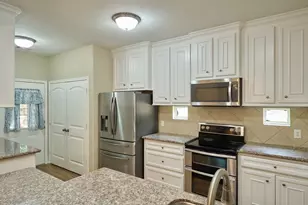 11359 Burning Tree Dr, Montgomery, TX 77356 - Photo 12